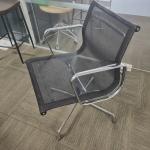 Vitra aluminum fame vistor chair