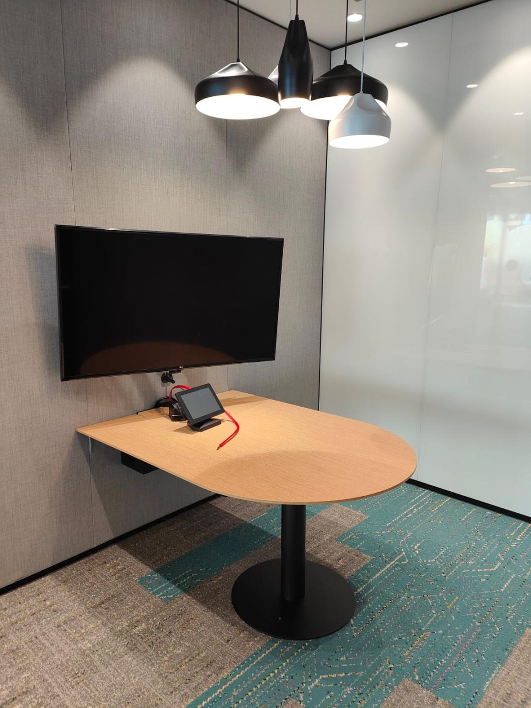 hft-round-head-meeting-table-160x100cm