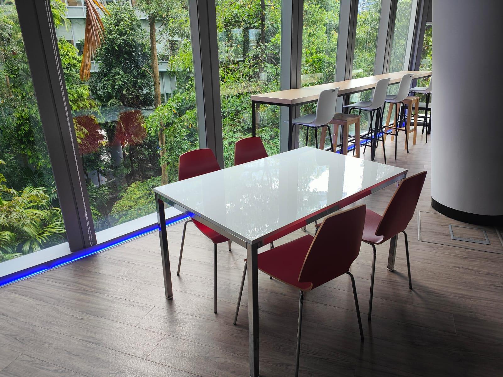 hft-Ikea 120x80cm panrty table with 4nos chairs