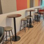 hft-pantry furniture high table with 2 nos high stool