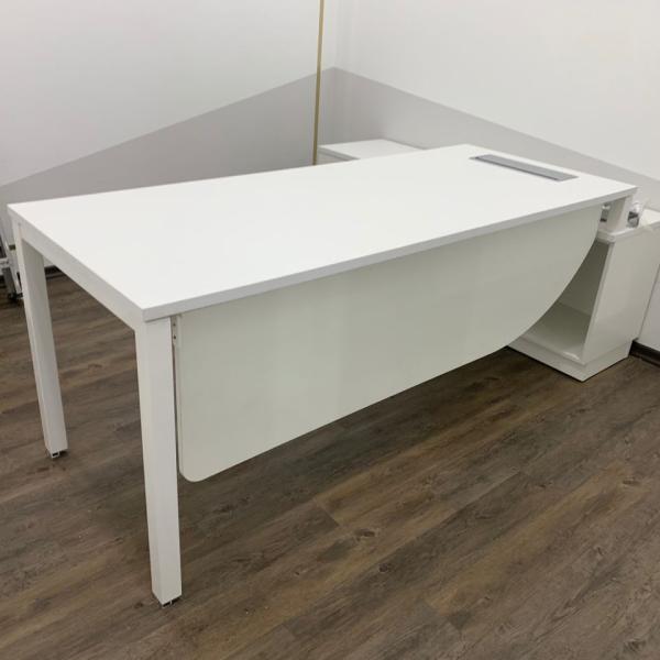 hft u180x180cm side cabinet