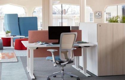 Top 5 Ergonomic Chairs - HowFine Singapore