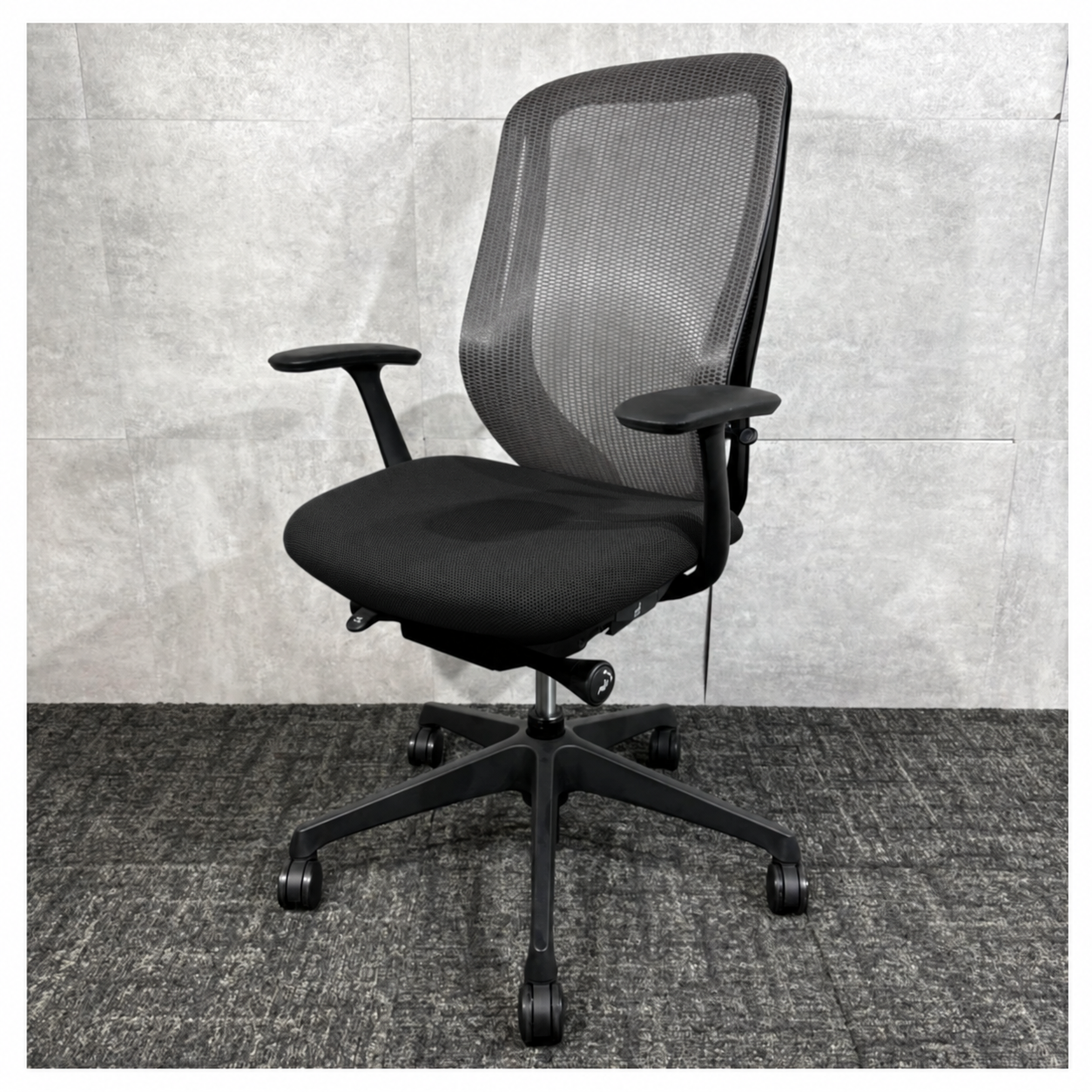 Okamura Sylphy High-Back Ergonomic Office Chair
